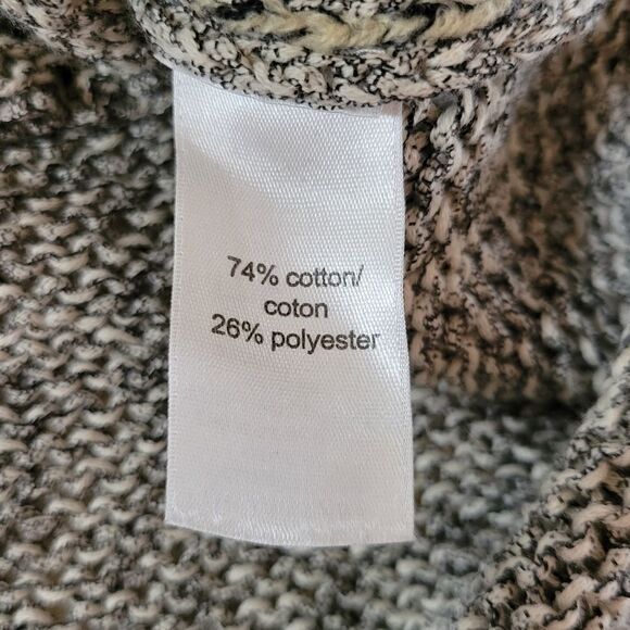 Maurices Women's Deep V-neck Long Sleeve Drop-tail Sweater - Picture 11 of 13